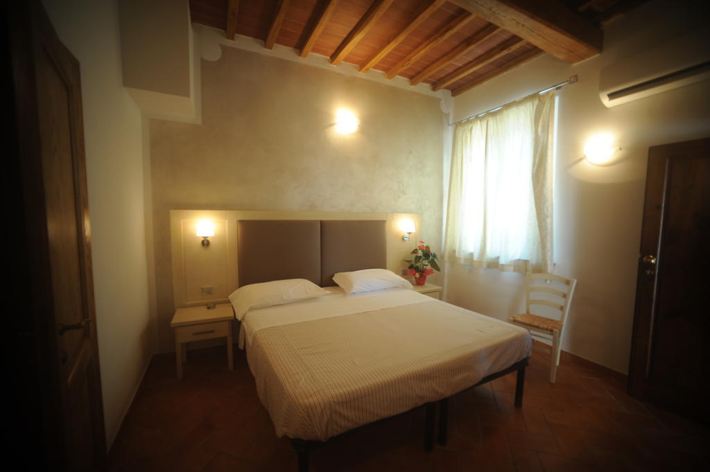 ホテル Super Relais Stella シーニャ 部屋 写真