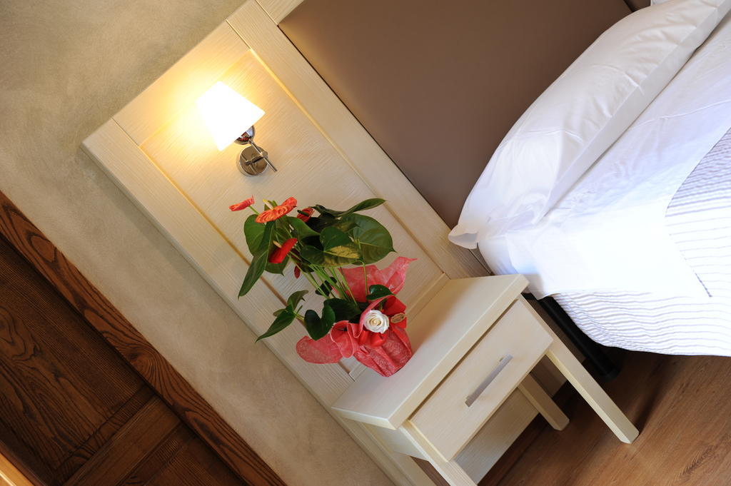 ホテル Super Relais Stella シーニャ 部屋 写真
